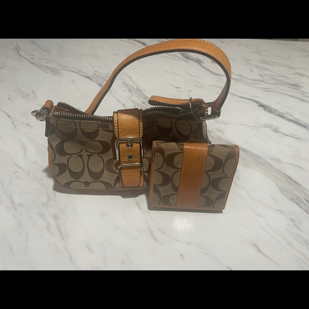Small Coach bag and wallet